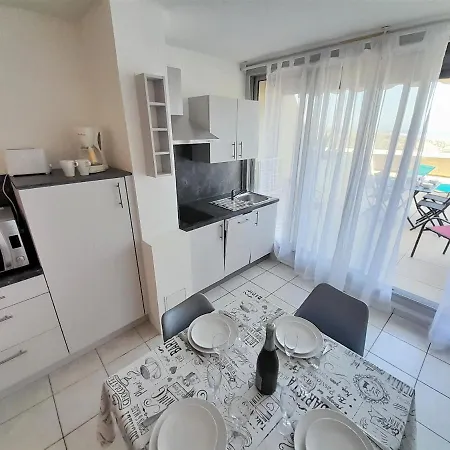 Apartment Village Naturiste Paradoxe *
